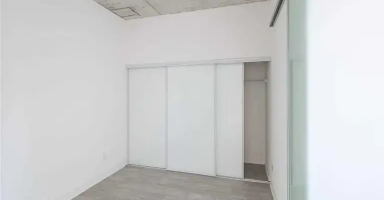 15 Baseball Place, Toronto, ON, M4M 0E6 - 7