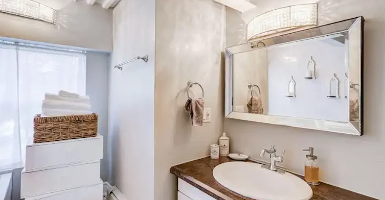 517 Kingston Road, Toronto, ON, M4L 1V5 - 12