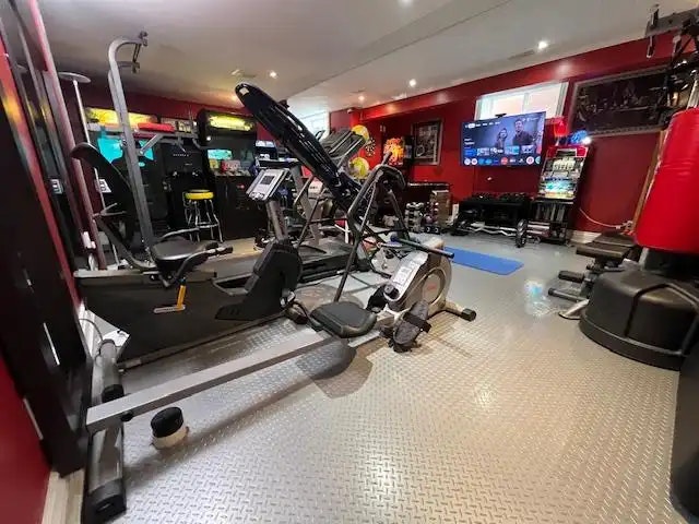 23 Cranborne Chase, Whitchurch-Stouffville, ON, L4A 0C6 - 11