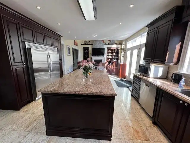 23 Cranborne Chase, Whitchurch-Stouffville, ON, L4A 0C6 - 14