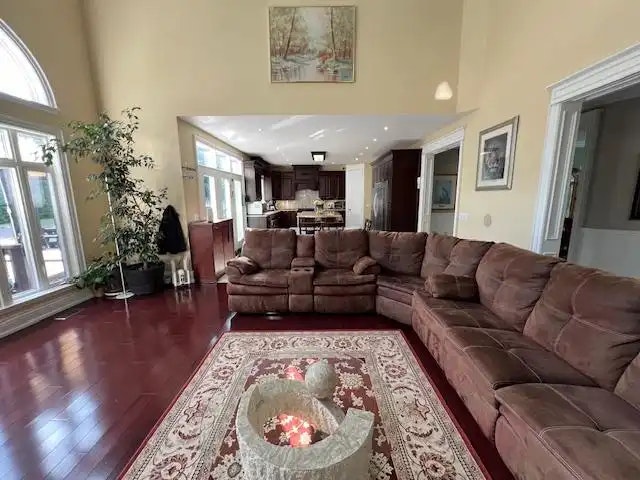 23 Cranborne Chase, Whitchurch-Stouffville, ON, L4A 0C6 - 16