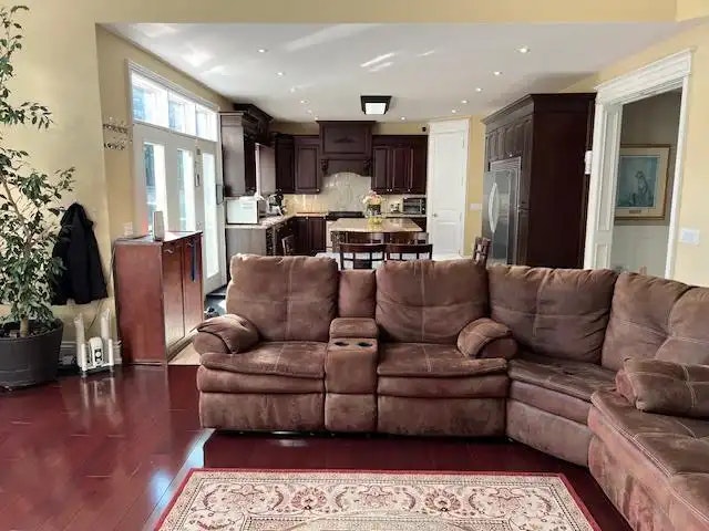 23 Cranborne Chase, Whitchurch-Stouffville, ON, L4A 0C6 - 17
