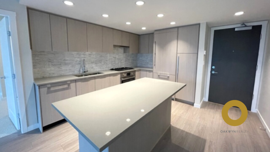 1182 Westwood Street, Coquitlam, BC, V3B 2P7 - 2