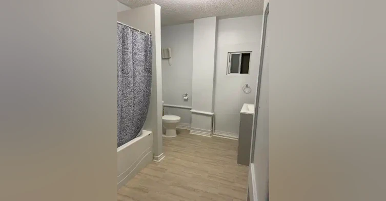 551 Bloor Street West, Toronto, ON, M5S 1Y6 - 3