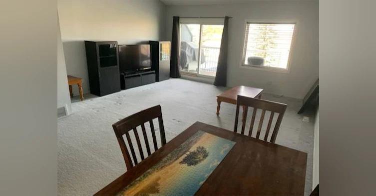 6220 172 Street Northwest, Edmonton, AB, T5T 3R4 - 3