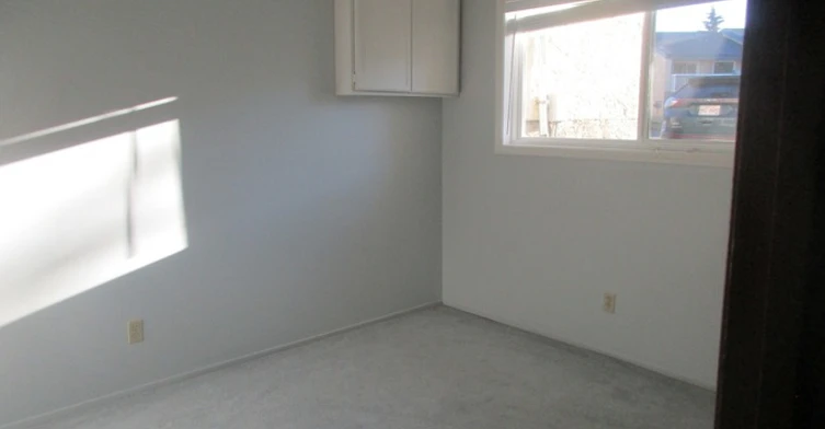 6220 172 Street Northwest, Edmonton, AB, T5T 3R4 - 7