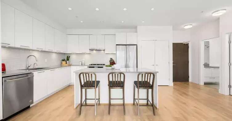 3488 West Sawmill Crescent, Vancouver, BC, V5S 4R7 - 8