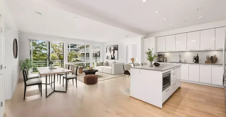 3488 West Sawmill Crescent, Vancouver, BC, V5S 4R7