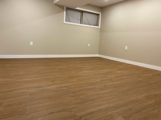 1212 26 Street Southeast, Calgary, AB, T2A 0X7 - 2