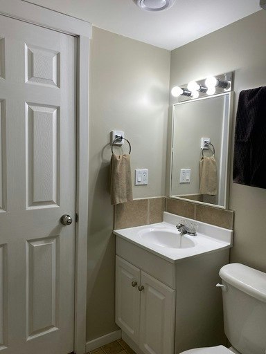 1212 26 Street Southeast, Calgary, AB, T2A 0X7 - 6