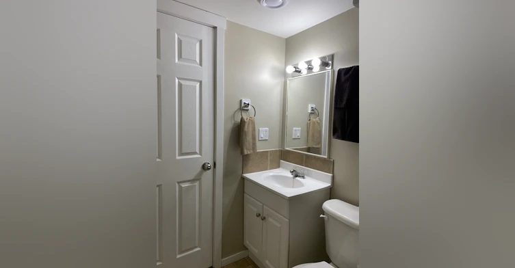 1212 26 Street Southeast, Calgary, AB, T2A 0X7 - 6