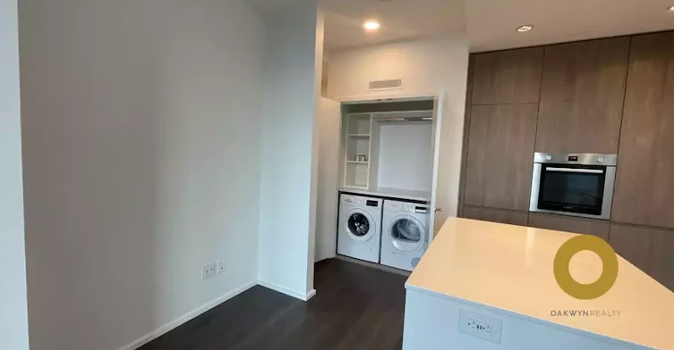 4650 Brentwood Boulevard, Burnaby, BC, V5C 0M3 - 5