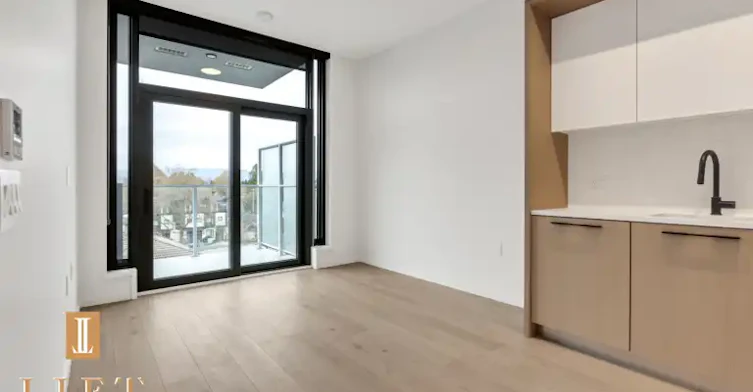 2729 Kingsway, Vancouver, BC, V5R 4S9 - 8