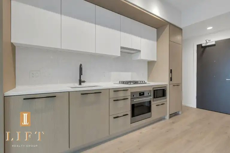 2729 Kingsway, Vancouver, BC, V5R 4S9 - 6