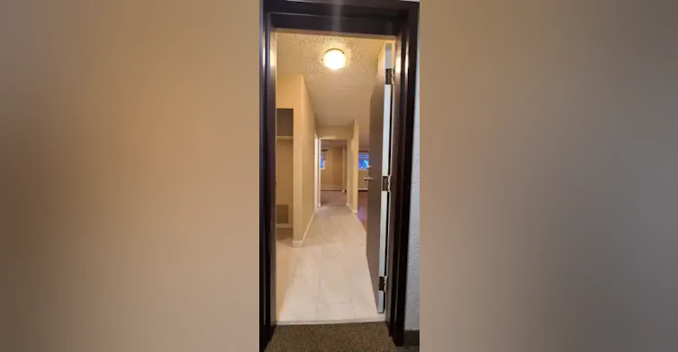5812 57 Avenue, Red Deer, AB, T4N 4S4 - 6