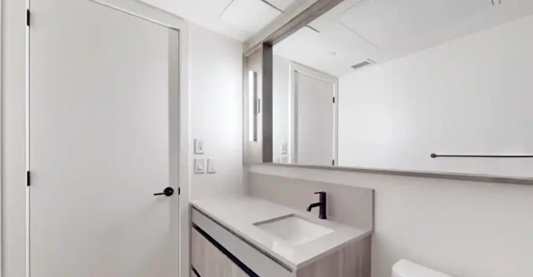 5 Lakeview Avenue, Toronto, ON, M6J 0H3 - 20