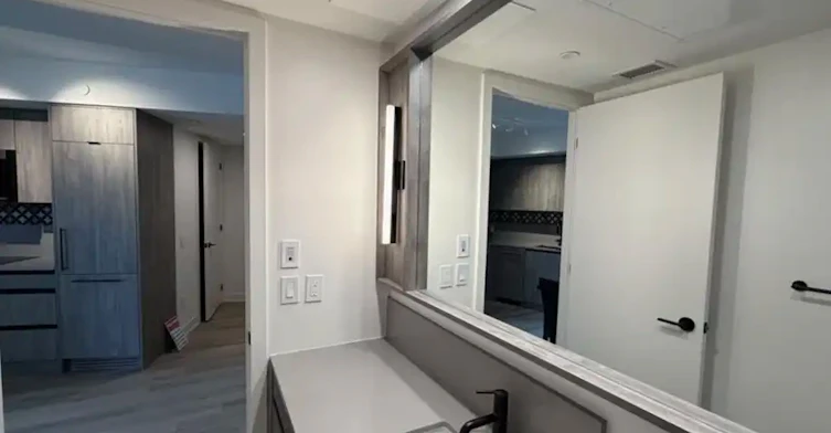 5 Lakeview Avenue, Toronto, ON, M6J 0H3 - 17