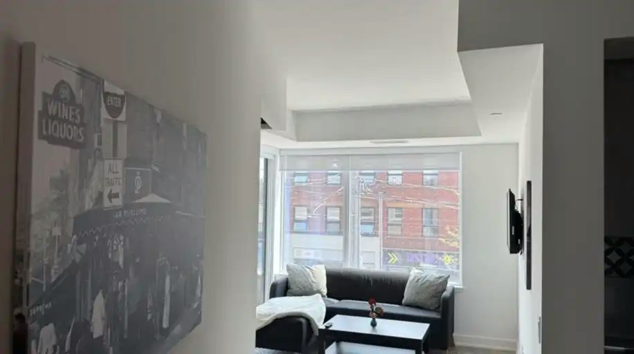 5 Lakeview Avenue, Toronto, ON, M6J 0H3 - 11