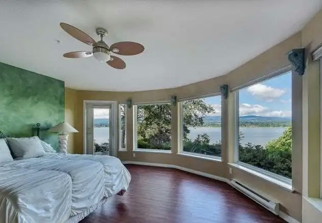 2275 Comox Avenue, Comox, BC, V9M 1X6 - 4