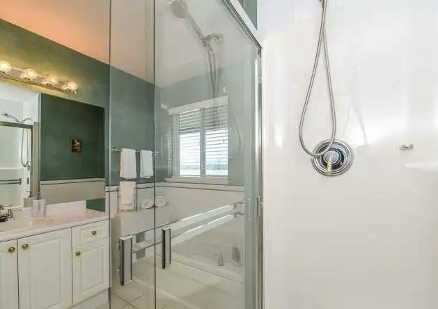 2275 Comox Avenue, Comox, BC, V9M 1X6 - 20