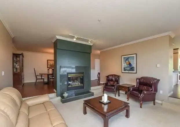 2275 Comox Avenue, Comox, BC, V9M 1X6 - 14