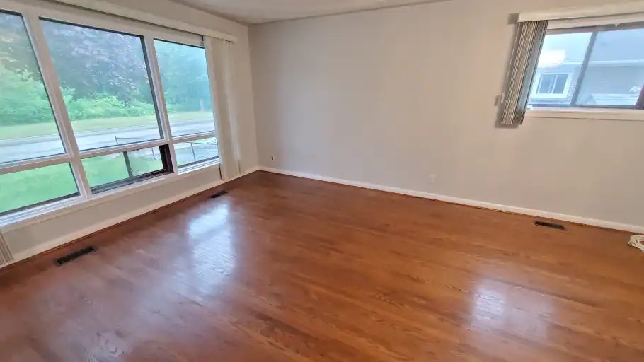 235 Wilson Road North, Oshawa, ON, L1G 6E3 - 5