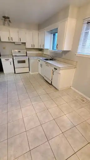 235 Wilson Road North, Oshawa, ON, L1G 6E3 - 11