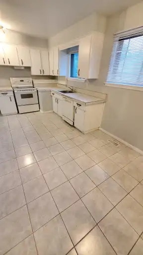 235 Wilson Road North, Oshawa, ON, L1G 6E3 - 13