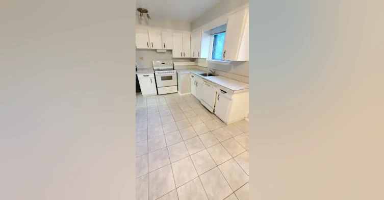 235 Wilson Road North, Oshawa, ON, L1G 6E3 - 12