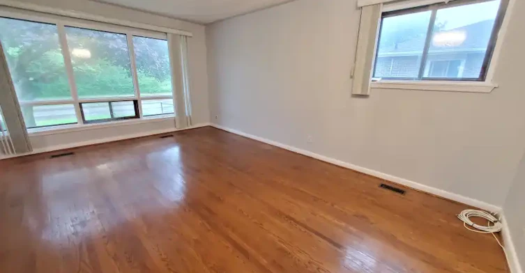 235 Wilson Road North, Oshawa, ON, L1G 6E3