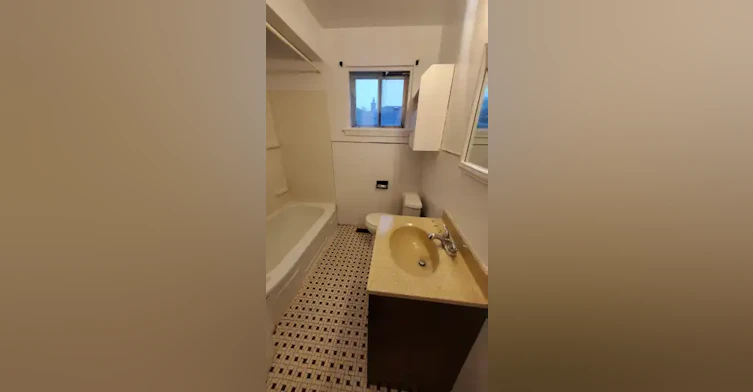 235 Wilson Road North, Oshawa, ON, L1G 6E3 - 6