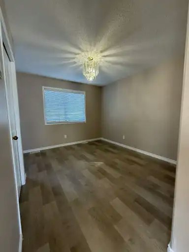 12410 98 Street, Grande Prairie, AB, T8V 7K7 - 8