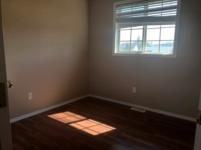 12410 98 Street, Grande Prairie, AB, T8V 7K7 - 6