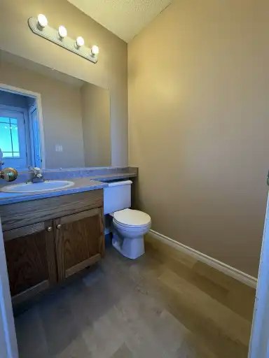 12410 98 Street, Grande Prairie, AB, T8V 7K7 - 9