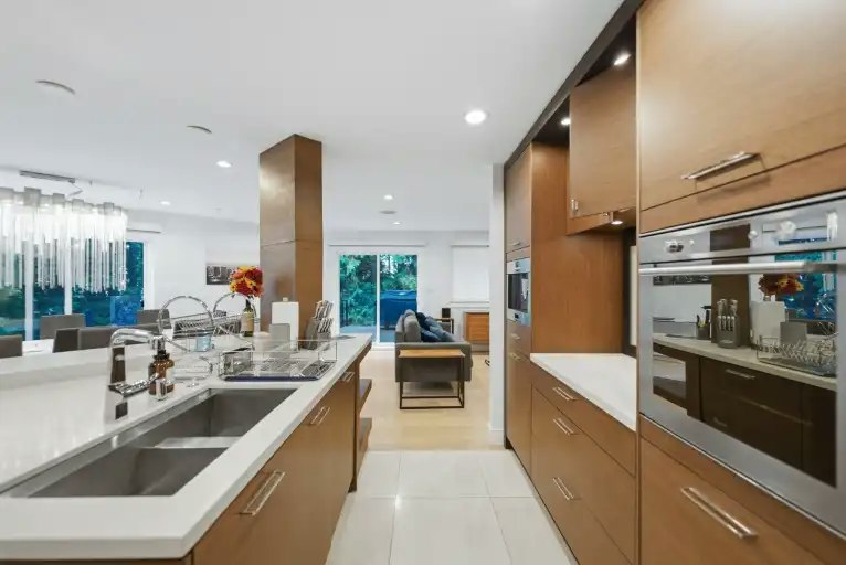 1370 Camridge Road, West Vancouver, BC, V7S 2M8 - 8