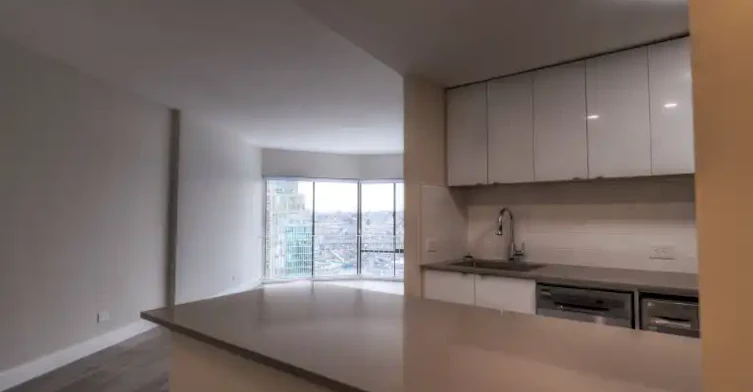 1011 Beach Avenue, Vancouver, BC, V6E 1T8