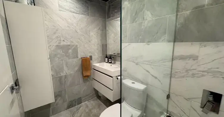736 Dundas Street East, Toronto, ON, M5A 2C5 - 15