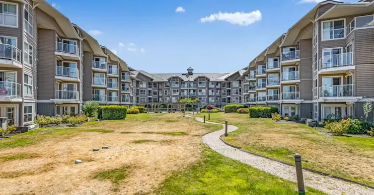 5880 Dover Crescent, Richmond, BC, V7C 5P5 - 3