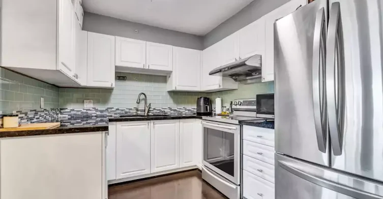 5880 Dover Crescent, Richmond, BC, V7C 5P5 - 12