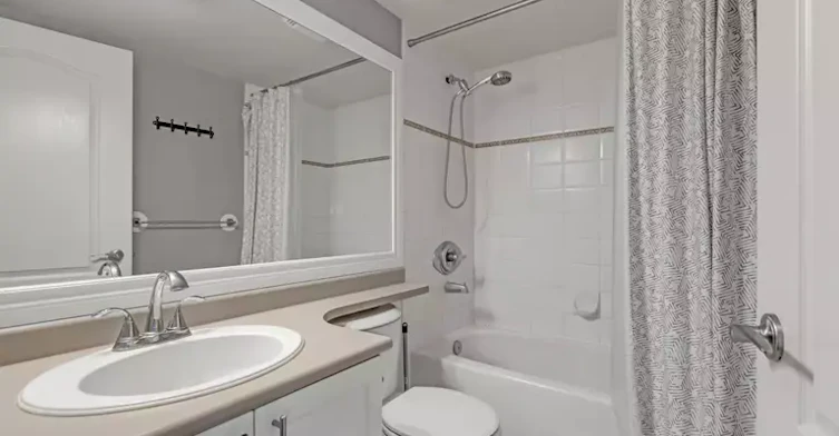 5880 Dover Crescent, Richmond, BC, V7C 5P5 - 18