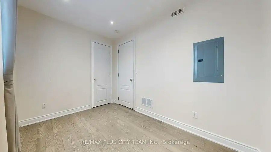 381 Ontario Street, Toronto, ON, M5A 2V8 - 12