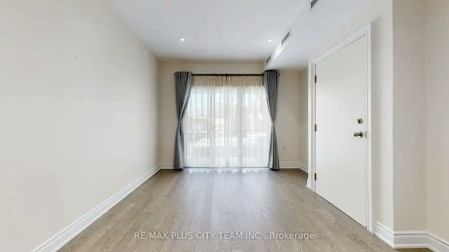 381 Ontario Street, Toronto, ON, M5A 2V8 - 17