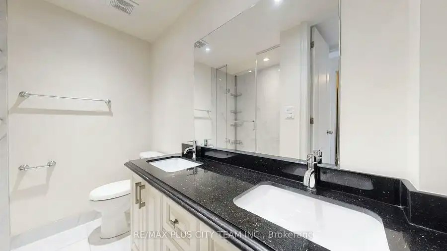 381 Ontario Street, Toronto, ON, M5A 2V8 - 15