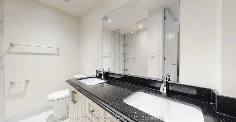 381 Ontario Street, Toronto, ON, M5A 2V8 - 15