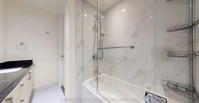 381 Ontario Street, Toronto, ON, M5A 2V8 - 9