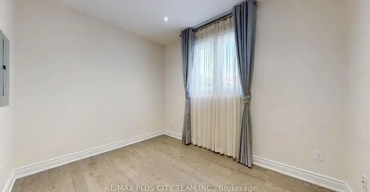381 Ontario Street, Toronto, ON, M5A 2V8 - 16