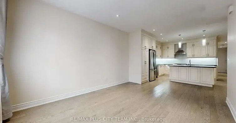 381 Ontario Street, Toronto, ON, M5A 2V8 - 8