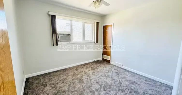 305 Greene Avenue, Winnipeg, MB, R2K 0L9 - 8