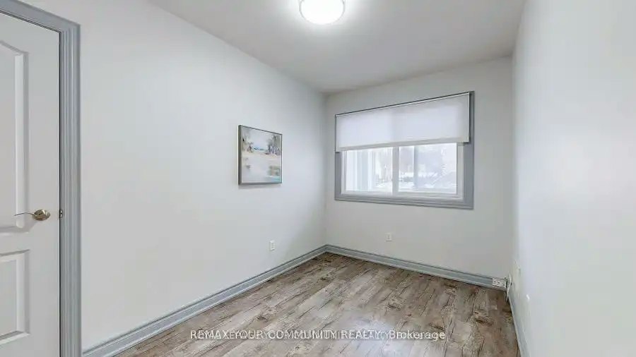586 Parliament Street, Toronto, ON, M4X 1P8 - 6