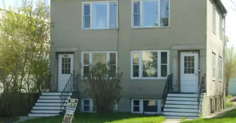 9015 99 Street Northwest, Edmonton, AB, T6E 3V6